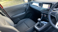 Renault Captur 1.3 TCE 140 Iconic 5dr Petrol Hatchback